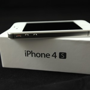 Apple iPhone 4S Specifications Price and Features